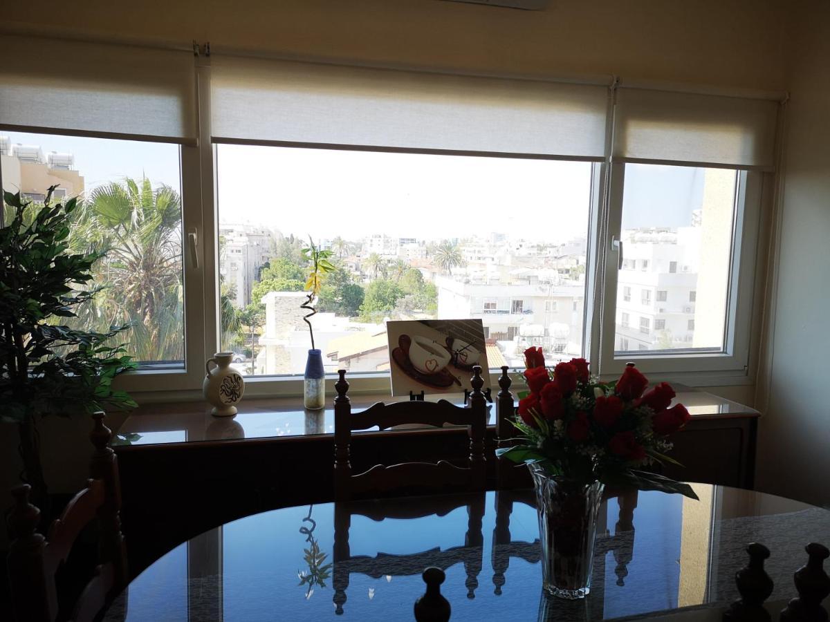 Sunny Apartment Larnaca Extérieur photo