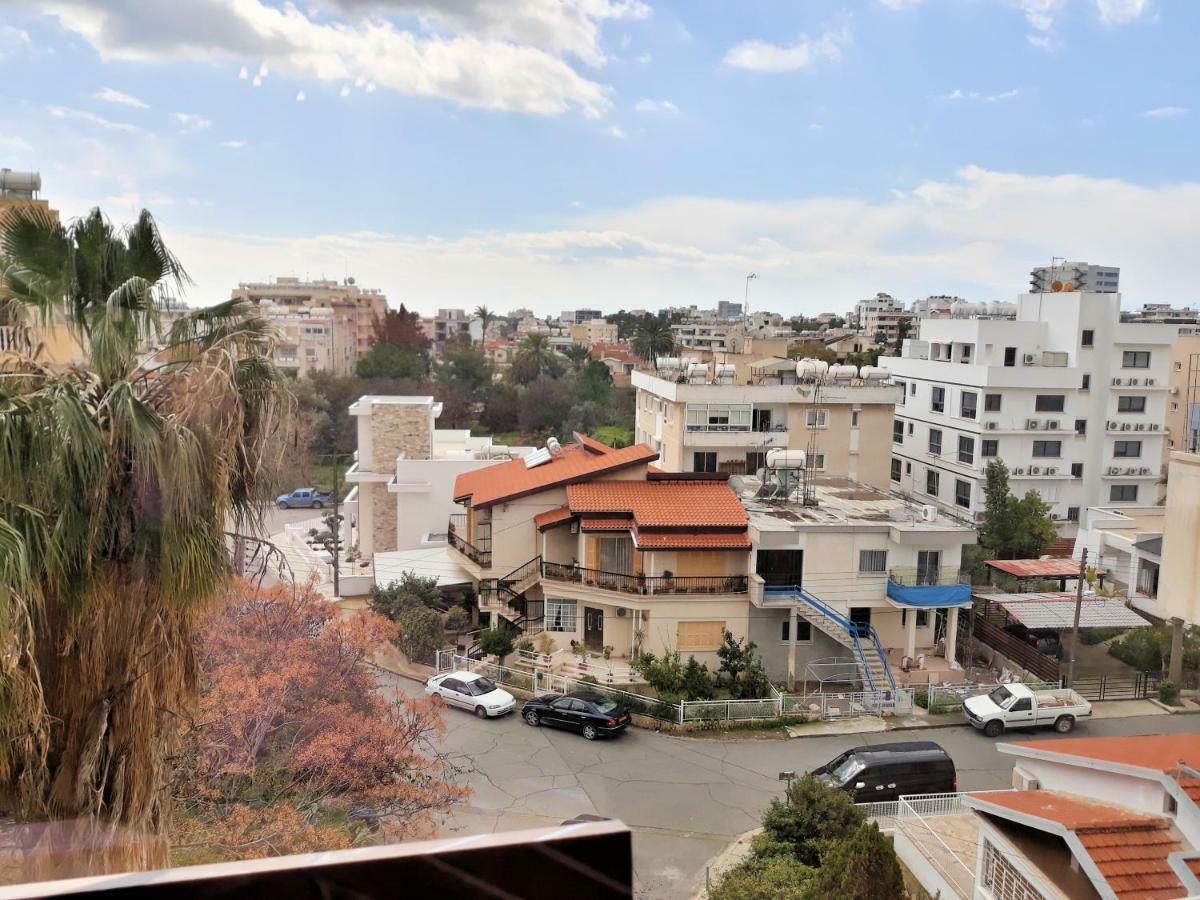 Sunny Apartment Larnaca Extérieur photo